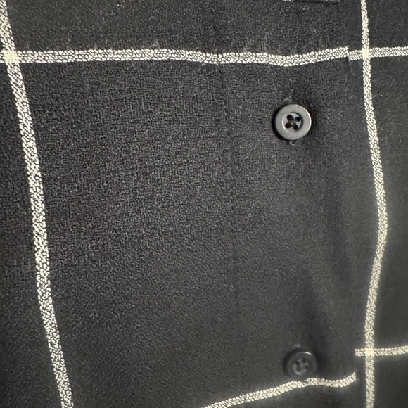 Line Shirt EUC - Picture 5 of 6